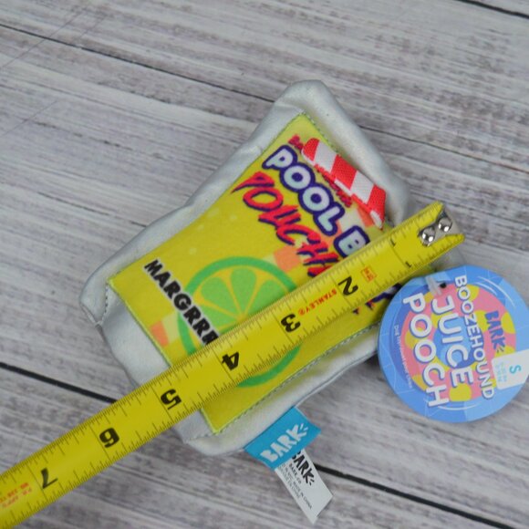 Bark Boozehound Juice Pooch Margrrrita Drink Pouch Small 0-20 lbs Dog Toy NWT - Picture 10 of 10